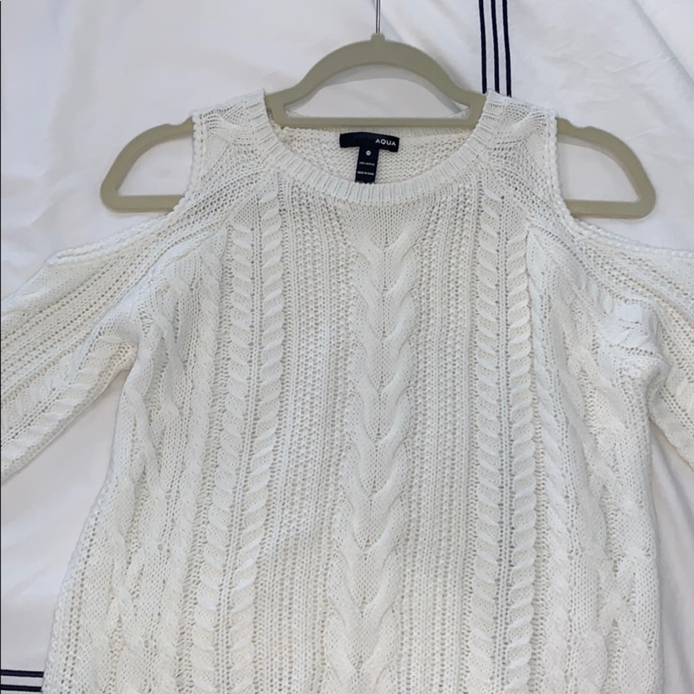 Aqua no-shoulder cable knit sweater in white
